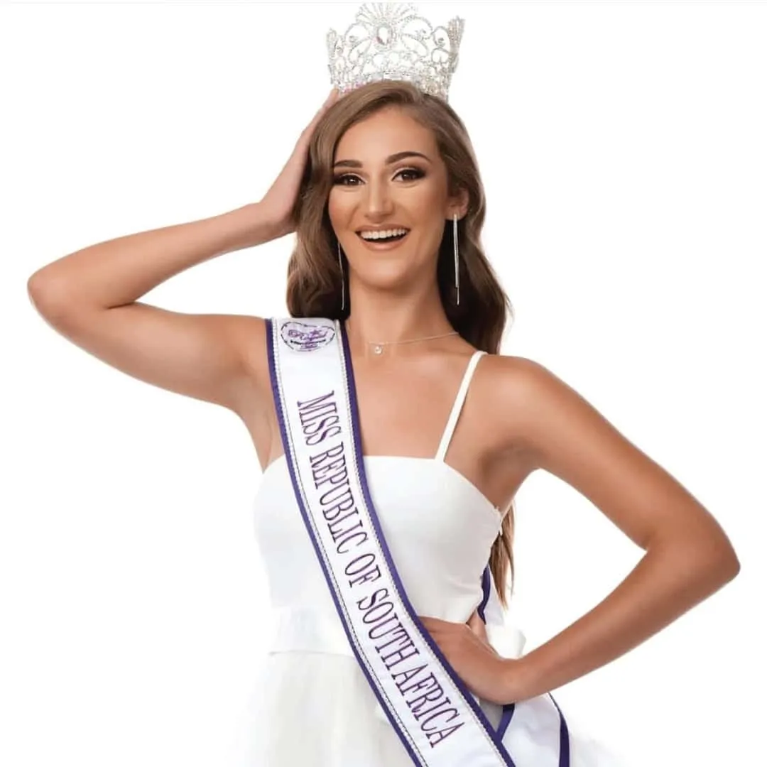 A crowned delegate wearing her Republic of South Africa sash
